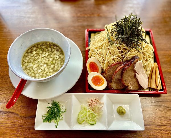 「【本店夏期限定】ニボざる冷やし 2022」@麺屋 むじゃきの写真