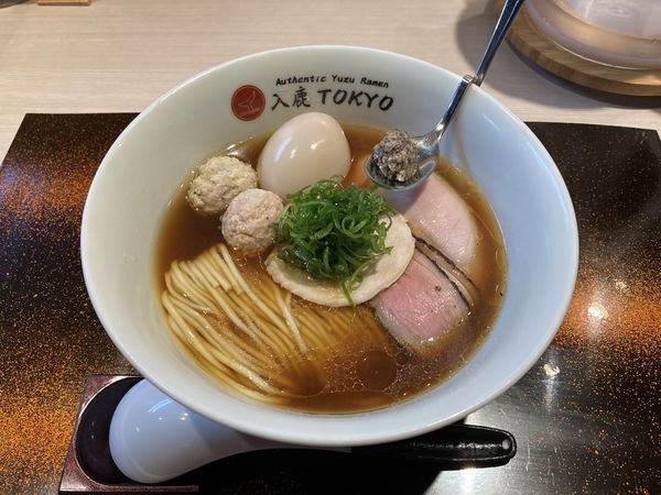 「ポルチーニ醤油らぁ麺」@入鹿TOKYOの写真