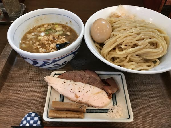 「味玉鶏ほぐしつけめん」@つけめん さなだの写真