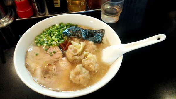 「雲呑麺950円」@らーめん 茂木の写真