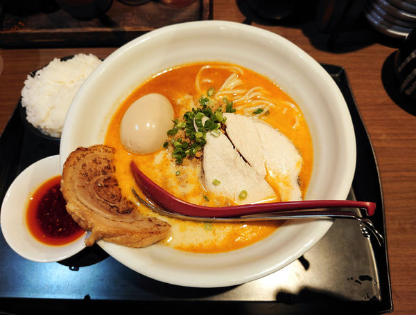 「限定 冷やし味噌らーめん+チャーシュー+味付玉子」@らーめん 蓮の写真