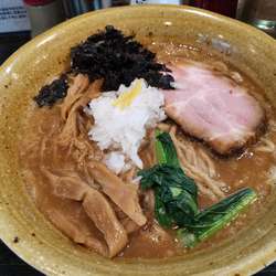 煮干し背脂そば