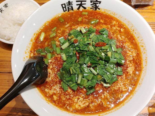 「辛麺＋辛味（大辛）＋ニラ増し」@晴天家の写真