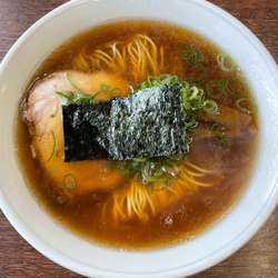 ラーメン(800円)