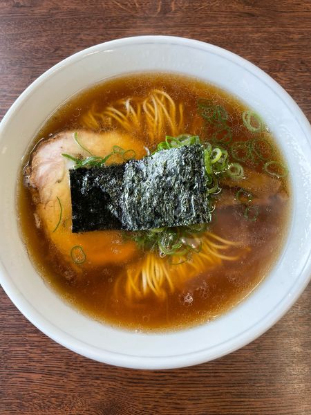 「ラーメン(800円)」@支那そばや 鶴ヶ峰店の写真