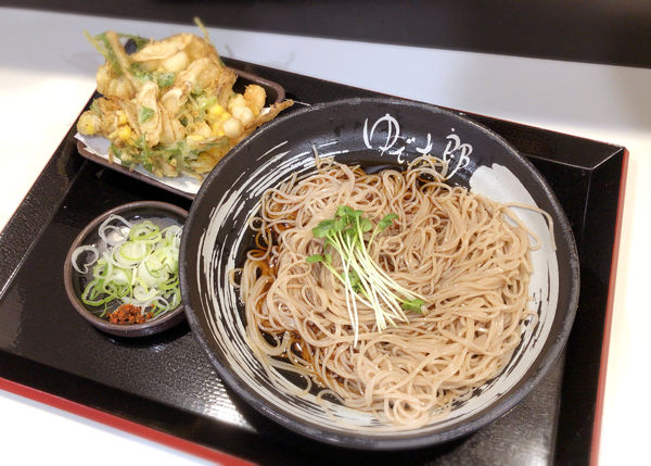 「小柱とごぼうのかきあげそば(620円)」@ゆで太郎 西五反田本店の写真