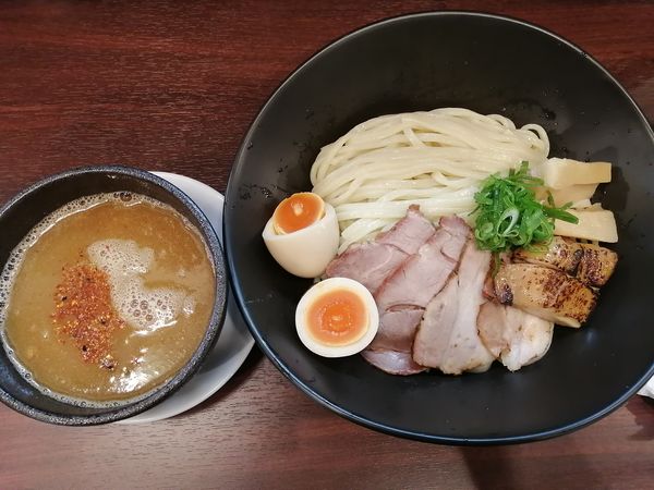 「特製つけめん(大盛り)」@麺乃はるの写真