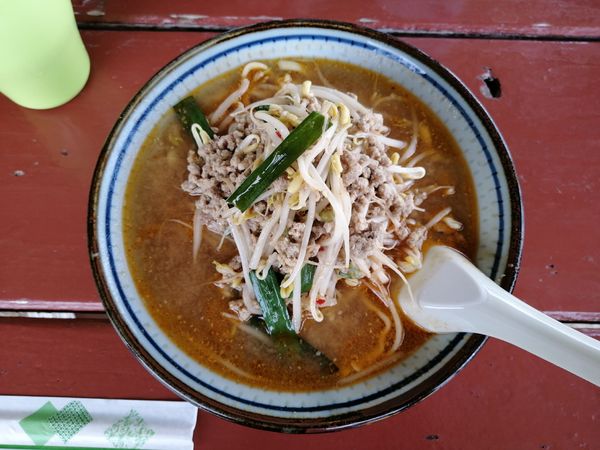 「ピリ辛味噌そば」@スリーピースの写真