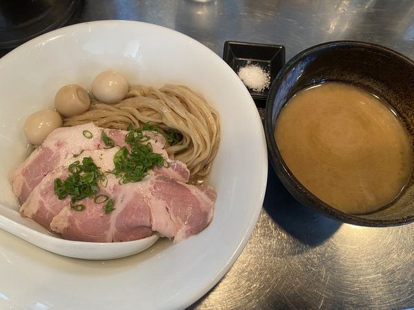 「冷製くるみ黄金昆布水つけ蕎麦1550」@さんじの写真