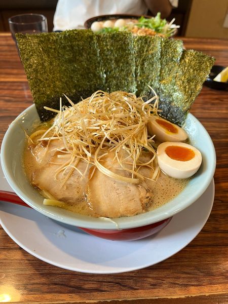 「特醤油とんこつ 味付ネギ」@横浜家系ラーメン 清六家 守谷店の写真