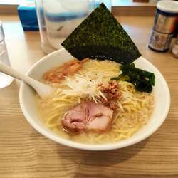 コッテリの塩らー麺　大盛