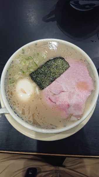 「豚骨ラーメン」@中洲 川端 きりんの写真