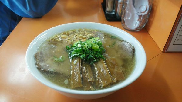 「塩ラーメン900円」@支那そば あおばの写真