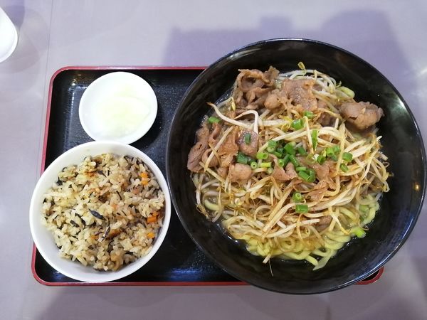 「牛肉もやしそばセット」@お食事処 ゆきの写真