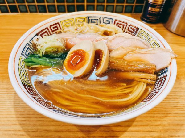 「特製中華そば」@ほっこり中華そば もつけの写真