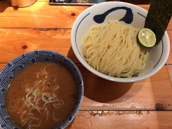「濃厚つけ麺　950円＋大盛150円」@つじ田 飯田橋店の写真