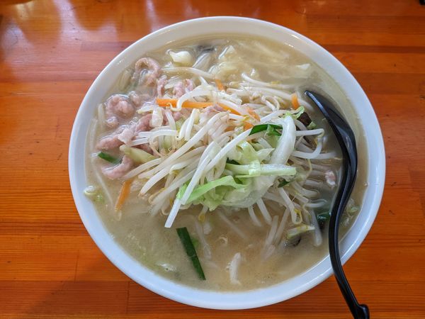 「タンメン(麺大盛り)：650円」@中華酒場 桜坊の写真
