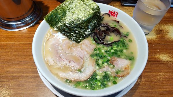 「ラーメン 硬め」@九州ラーメン つばめ軒の写真