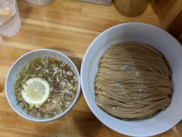 「限定冷やしレモンつけ麺」@らーめん 桐麺 本店の写真