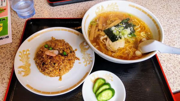 「ラーメンセット（正油）880円」@中華料理 河童軒の写真