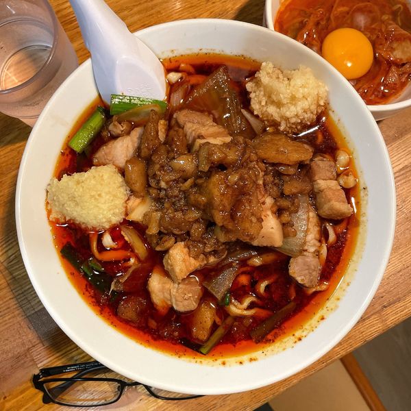 「辛いスタ満ソバ（麺少なめ）」@元祖スタミナ満点らーめんすず鬼 赤坂店の写真