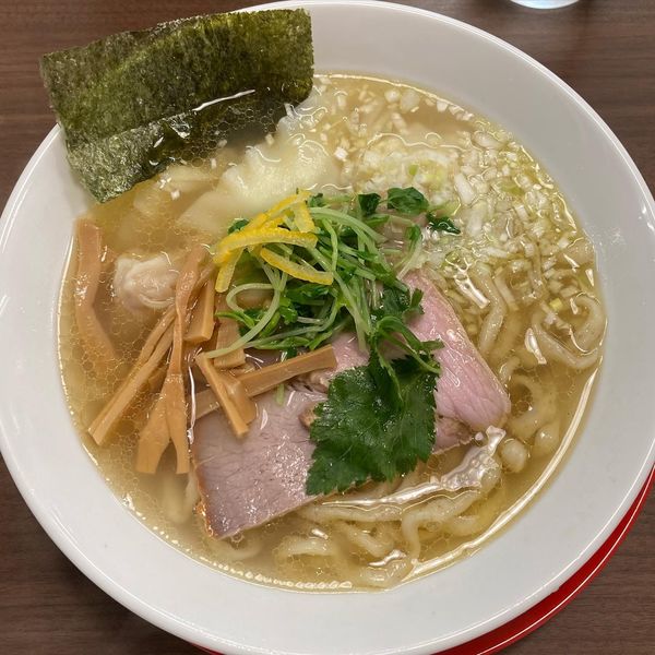 「塩わんたんめん」@中華そば 麦笑 本所吾妻橋店の写真