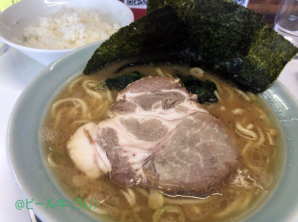 「ラーメン並(800円)硬め普通普通、小ライス(100円)」@横浜家系ラーメン 楊喜家の写真