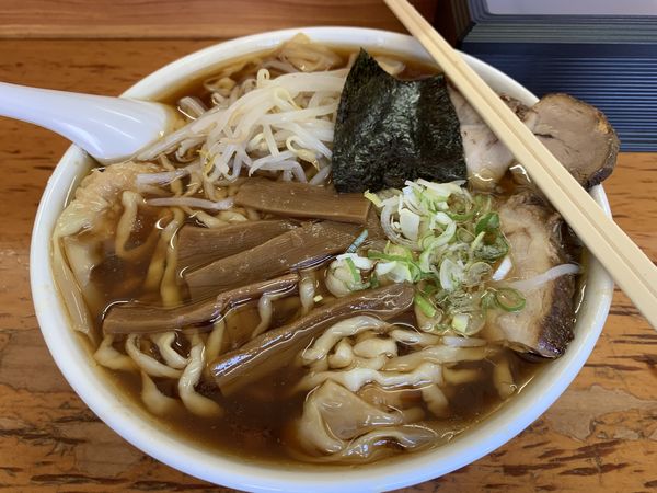 「ワンタンメン750円+大盛100円」@支那ラーメン 桂山の写真