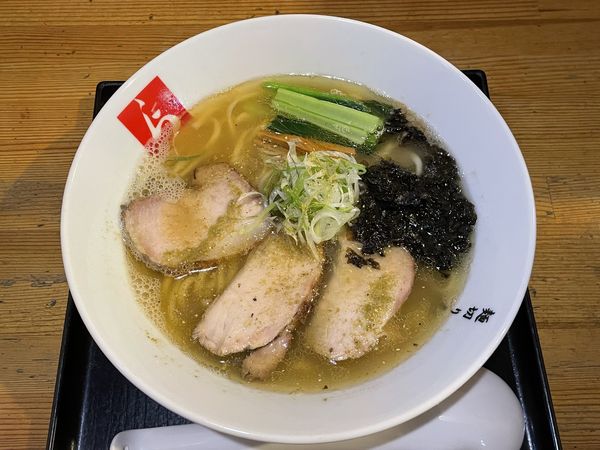 「焼干しそば　山椒たまり・しょっつる　￥９６０」@麺切り 白流の写真