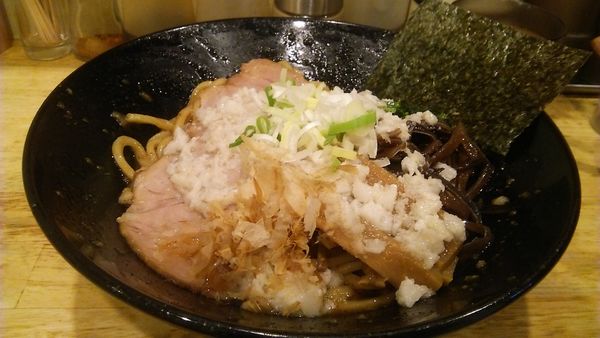 「背脂油そば 780円」@麺屋あらき 竈の番人の写真