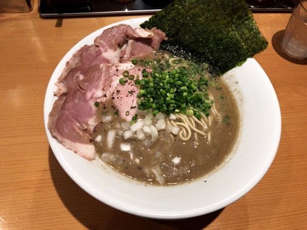 「泥煮干中華そば」@麺屋 まほろ芭の写真