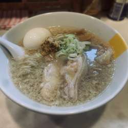 【限定】醤油＋背脂＋味玉（￥1050）