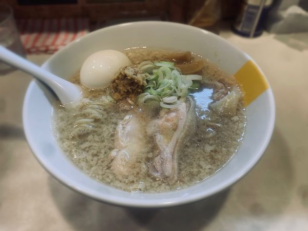 「【限定】醤油＋背脂＋味玉（￥1050）」@塩生姜らー麺専門店 MANNISH 浅草店の写真