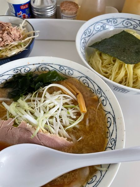 「ねぎつけ麺 中 醤油 ねぎ飯」@◯つばき食堂の写真