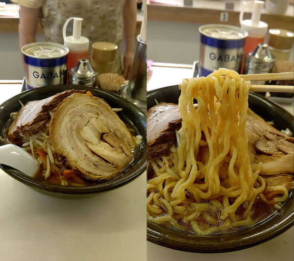 「『野菜チャーシューメン(￥1050)』」@よしだやの写真