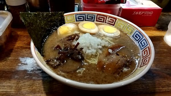 「味玉正油ラーメン（７５０円）」@長浜らーめん 相模原店の写真