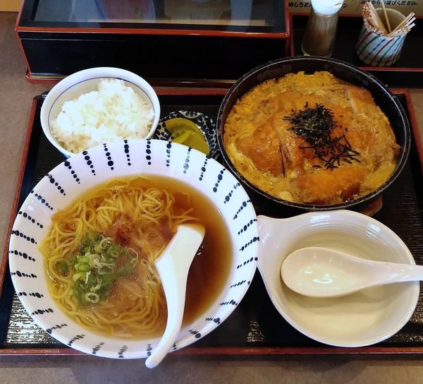 「かつ煮定食 1050円」@ふじみの写真
