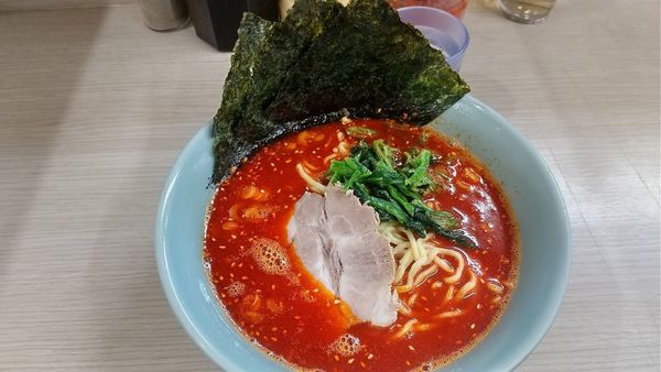 「旨辛ラーメン」@濱壱家の写真