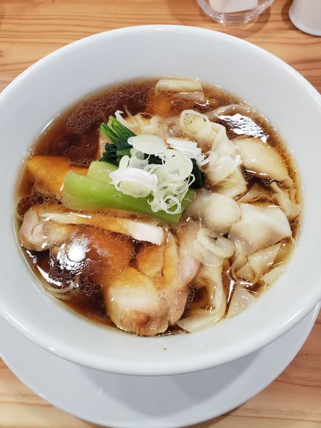 「醤油わんたんそば」@中華 みず谷の写真