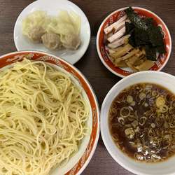 ワンタンつけそば(大盛り)