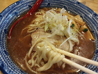 「焼きあごラーメン(醤油)(780)」@焼きあごラーメン 侍道の写真
