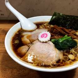 しょうゆラーメン