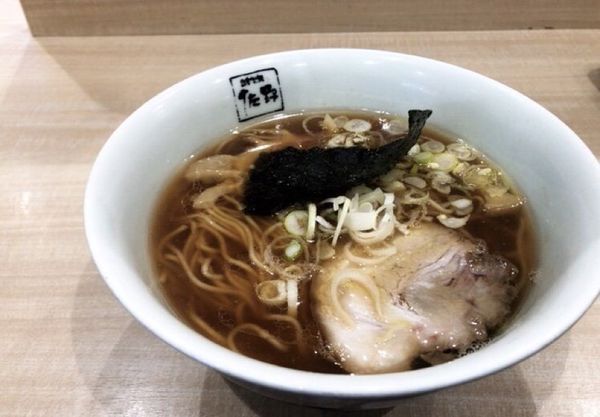 「醤油らぁ麺」@自家製麺 佐野の写真