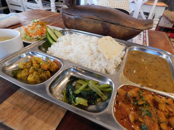 「ダルバート・少し辛め￥８８０」@asiandining&bar  khushiの写真