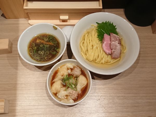 「昆布水つけ麺ワンタン（醤油）」@支那蕎麦 澤田の写真