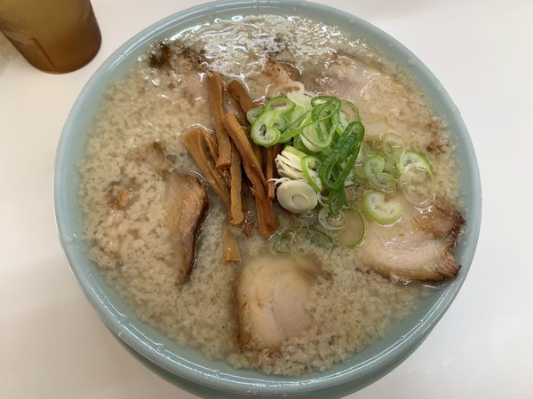 「こってり中華そば800円」@ともちんラーメンの写真