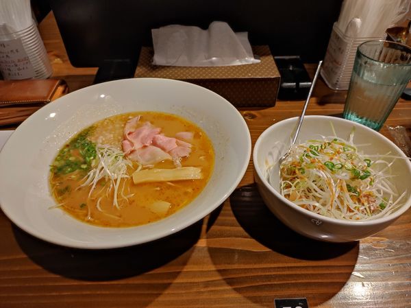 「濃厚中華そば　ネギだくチャーシューごはん」@自家製麺 一乃瀬の写真