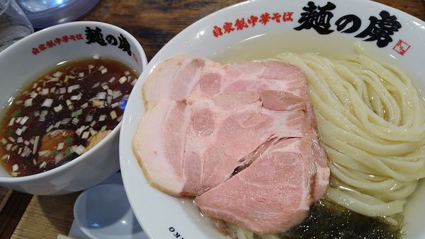 「昆布水つけ麺、大盛り」@自家製中華そば 麺の虜の写真