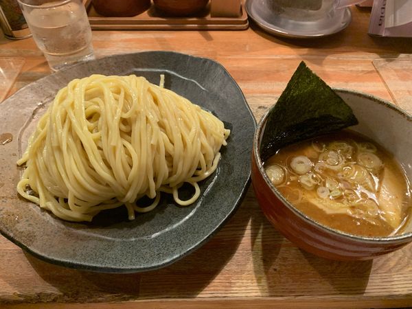 「つけ麺　大　820円」@つけ麺屋 やすべえ 高田馬場店の写真