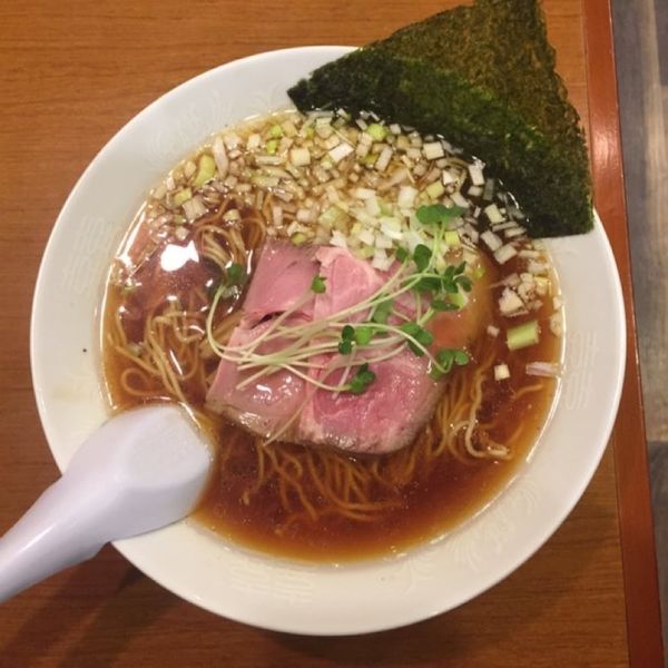 「醤油ラーメン」@稲荷屋の写真